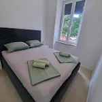 Bass Apartment